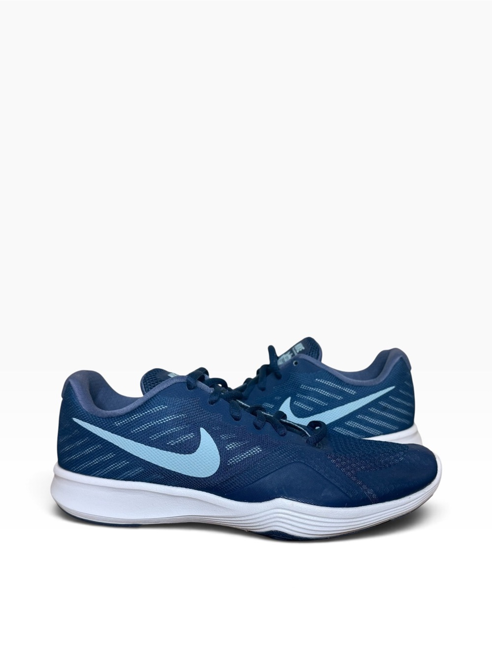 Nike City Trainer Blue Athletic Training Running Shoes Lace Up Low Top Women’s